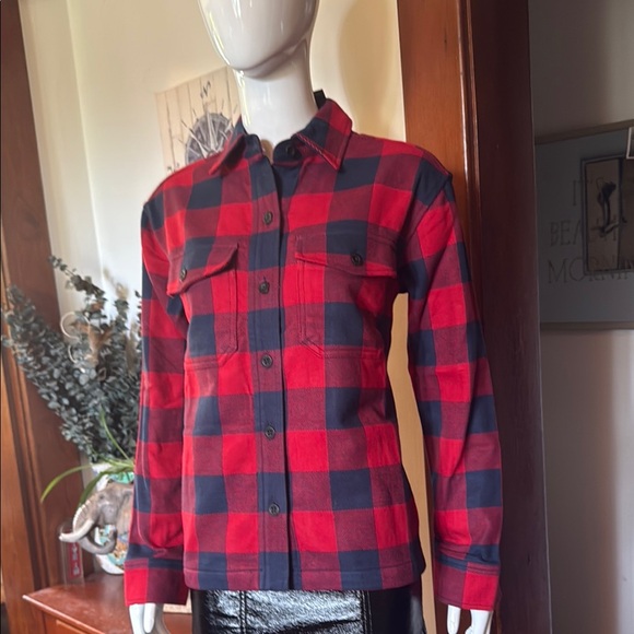 NWT thick size XS Eddie Bauer Red and Black Plaid Button-Up Shirt/jacket - Picture 2 of 5